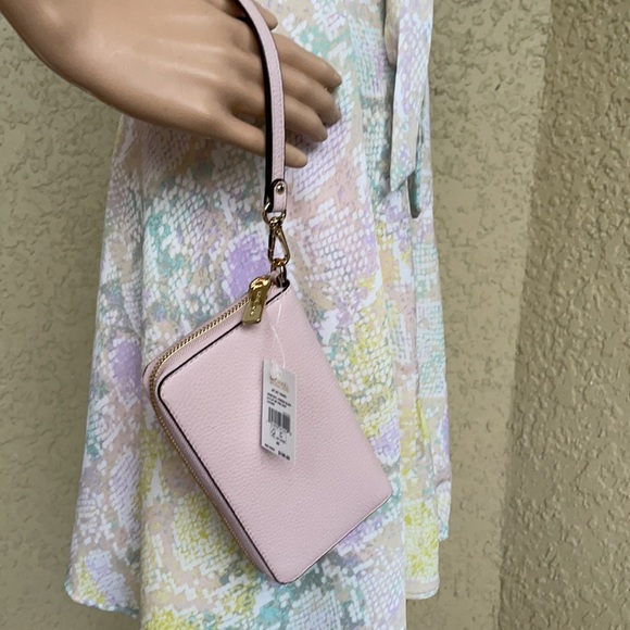 Michael Kors Jet Set Travel LG Flat MF Phone Case - Picture 14 of 16